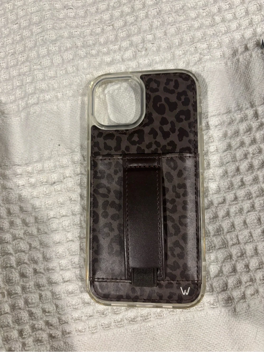 Walle iPhone 15 Leather-Style Leopard Print Phone Case with loop